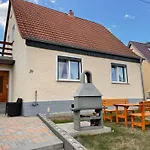 Ferienhaus-saale-unstrut * Wethau