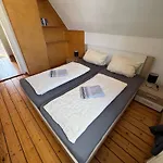 Ferienhaus-saale-unstrut Semesterbostad *