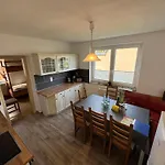 Ferienhaus-saale-unstrut Casa de Férias *