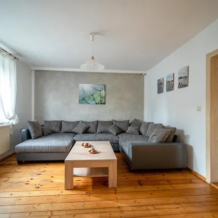 Ferienhaus-saale-unstrut Wethau