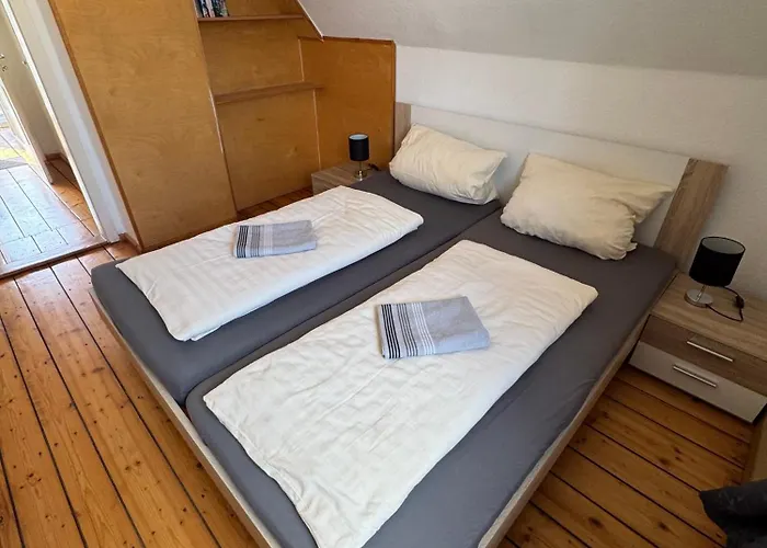 Ferienhaus-saale-unstrut בית נופש *