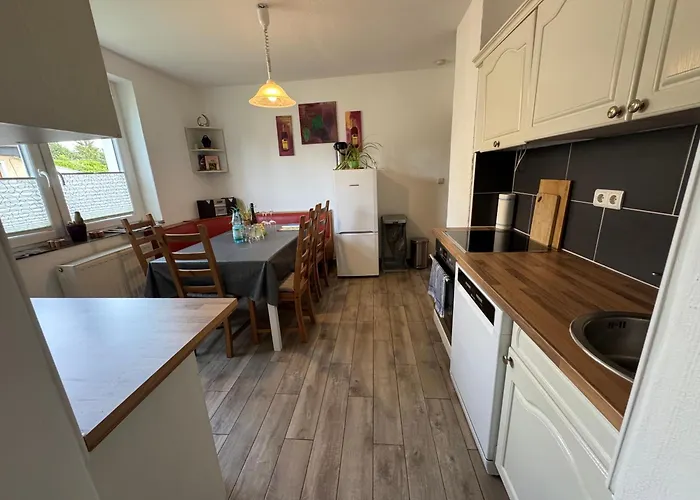 Ferienhaus-saale-unstrut בית נופש *