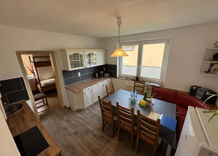 Ferienhaus-saale-unstrut בית נופש *